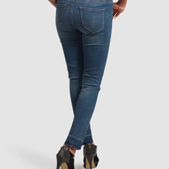 OLGYN Women’s Stretch Medium Blue Denim Ankle Pant - Picture 2 of 5